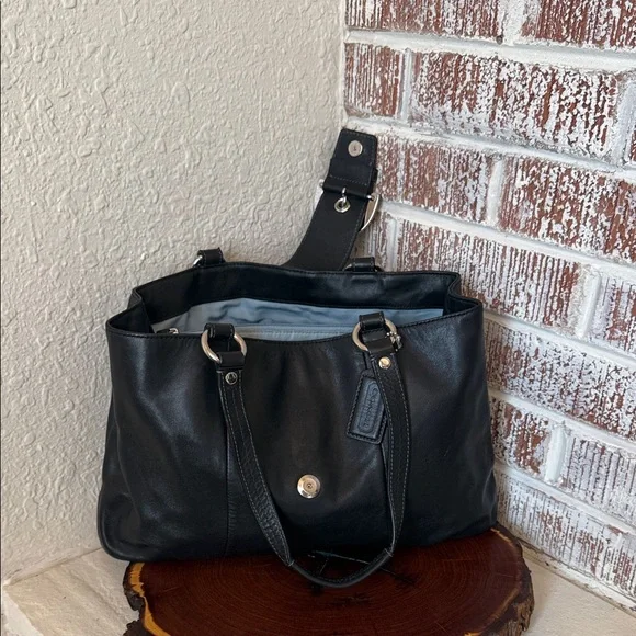Coach VTG Tote Bag - Picture 7 of 10